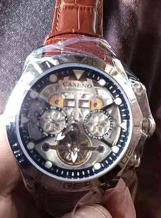 Механічний брендовий годинник з автопідзаводом. Київ