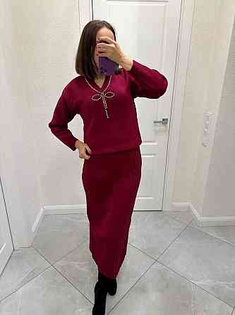 Женский теплый элегантный костюм: свитер и плиссированная юбка машинная вязка Бордо Одесса