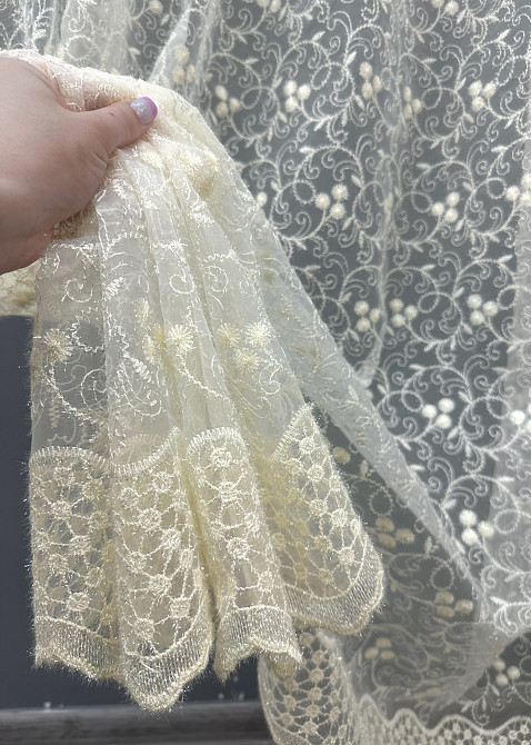 Тюль VR-Textil 1689т Фатин с вышивкой Молочный 300х270 см (42-0729) Киев - изображение 4