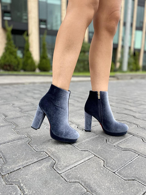 Жіночі черевики STILLETA сірі велюрові на підборах 11 см (D1866-A5070-2 3417) Коломия - фото 2