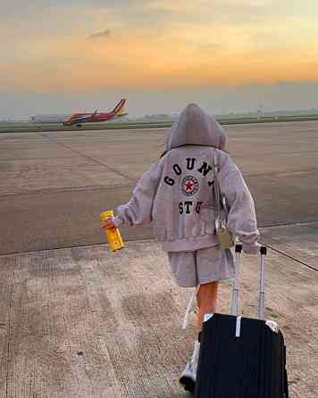 Жіноче топове оверсайз худі з яскравим принтом двонитка Одеса