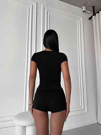 Жіночі базові еластичні шорти з якісної віскози Чорний, 44/46 Одеса