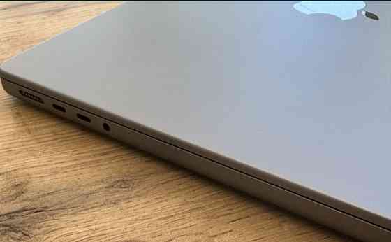 Ноутбук MacBook Pro 14" M3 8/1TB. Стан 10/10 Київ