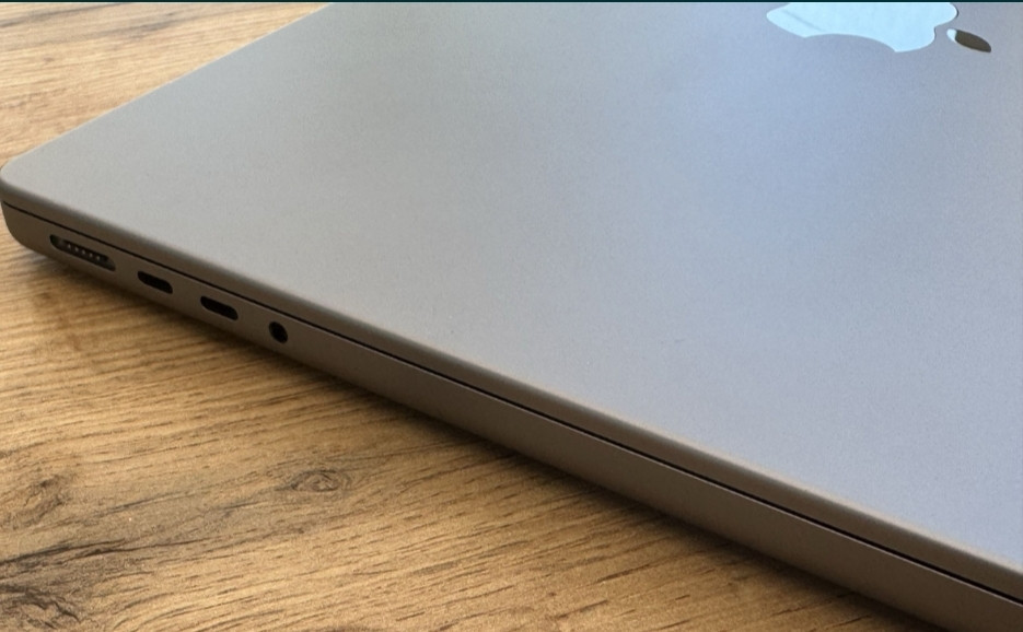 Ноутбук MacBook Pro 14" M3 8/1TB. Стан 10/10 Київ - фото 1