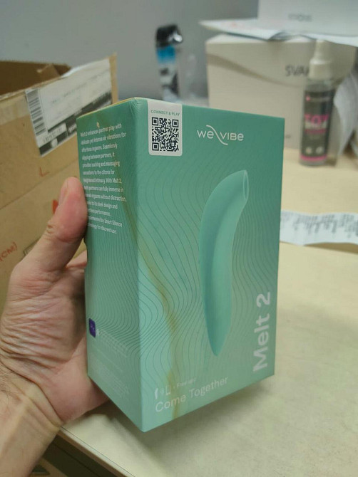 Вакуумний смарт-стимулятор для пар We-Vibe Melt 2 Sage (розводи на пакованні) Sex Aura Київ - фото 2