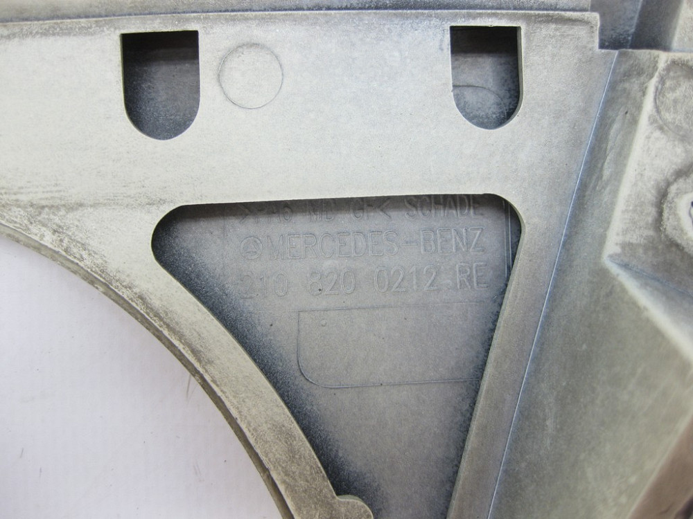 Mercedes-Benz  A2108200212 Накладка під правою фарою E-Class W210 до рестайлінгу Одеса - фото 10