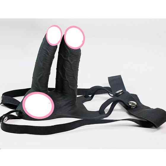 Подвійний порожнистий страпон із вібрацією Lovetoy Vibrating Unisex Hollow Strap On 10 режимів Чорний Вінниця