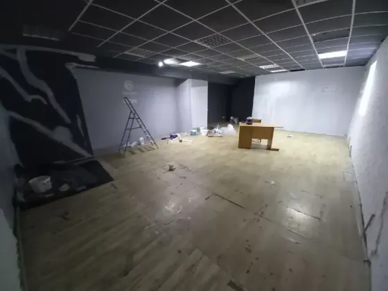 Оренда офісу в центрі міста. Перший поверх, після косметичного ремонту. Дніпро