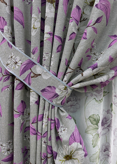 Комплект штор VR-Textil Лен Прованс 150х265 2шт и Тюль 600х265 1820ш-1367т Серый с фиолетовым и белым 71-108/5 Киев - изображение 4