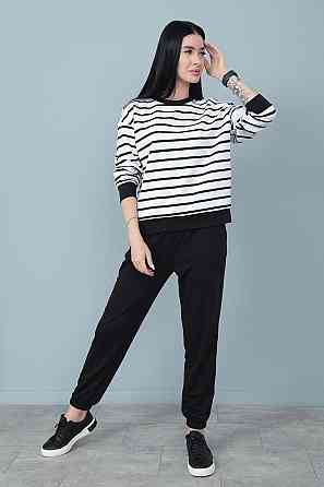 Демісезонний костюм в смужку "Delight" оптом | Норма Чорний, 42-44 Київ