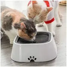 Поилка непроливайка для собак и кошек с плавающим диском Миска антипроливайка для воды MAGIC BOWL Белая 1,5л Коломия - фото 7