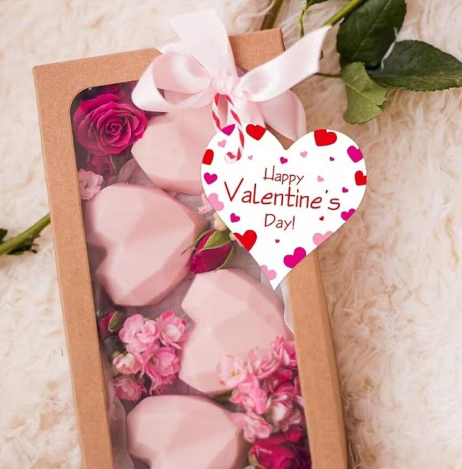 Набор бирок сердце ко Дню Валентина 25 шт со шнурками, подарочные теги для упаковки подарков Киев - изображение 1