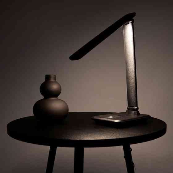 LED светильник настольный аккумуляторный с функцией повербанка 10Вт, черный Днепр