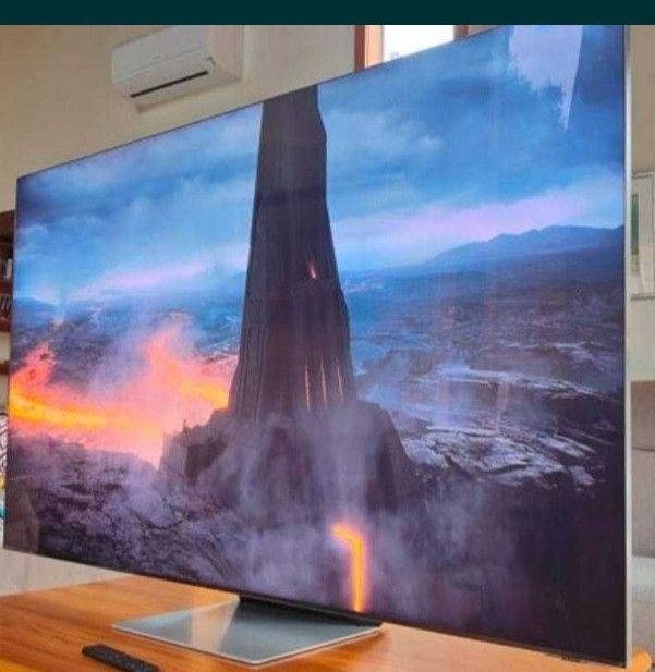 Телевизор Безрамный: 65