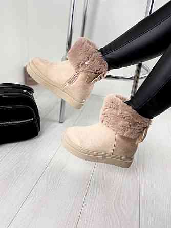 Женские черевики 8323-20 пудра эко-замша зима высота 18см танкетка 7см (1140) Коломыя