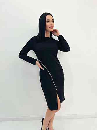 Элегантное платье с молнией 