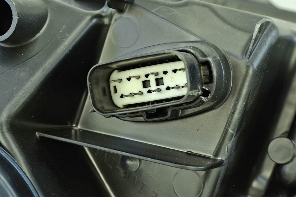 Фара автомобиль Форд Mondeo 5 (2013-2016) правая указатель поворота белый галоген линзованная Мукачево - изображение 4