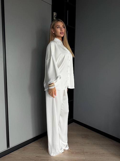 Костюм из дабл шелка: свободная рубашка и широкие брюки, молочный, размер 42/44 Лубны - изображение 9