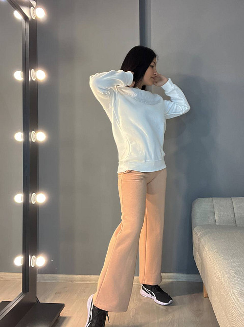 Штаны женские OLIVIA 2236 спортивные кюлоты укороченные на флисе бежевые, бежевый, L Киев - изображение 2