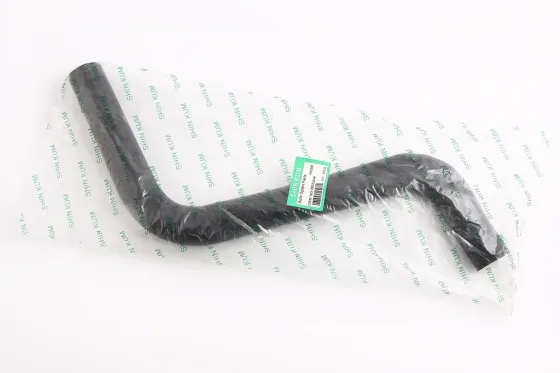 Патрубок радиатора Lacetti 1.5-1.6  нижний Shin Kum Винница