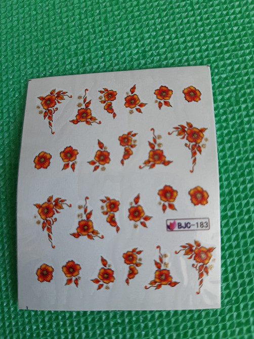 Наклейки для маникюра цветочки - размер стикера 6*5см, инструкция по применению есть в описании товара Киев - изображение 1