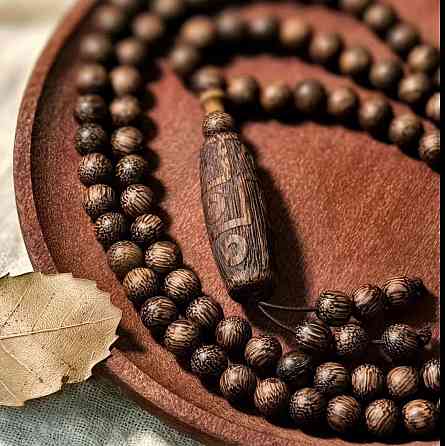 Молитвенные бусы из агарового дерева 108 бусин – деревянные четки для медитации и молитвы Киев