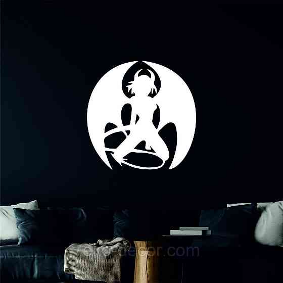 Декоративное настенное Панно «Дьяволица», Декор на стену 50*50 см, Белый Киев