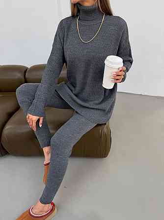 Женский прогулочный оверсайз костюм: свитер в рубчик оверсайз и лосины с эффектом утяжки вязка Графит Одесса