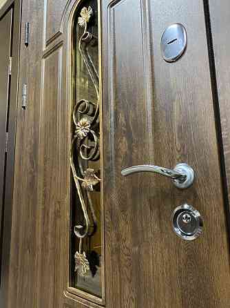 Двері вуличні Redfort, модель Арка з ковкою, комплектація Акцент (2 контури) Київ