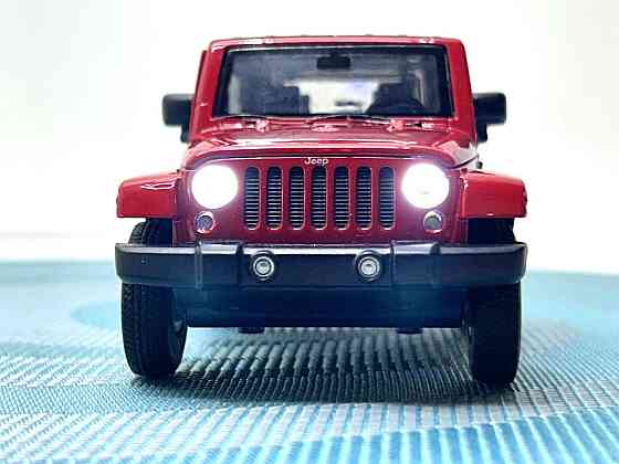 Машина металева Автопром Jeep Wrangler світло звук відчиняються двері капот 1:32 Червона (68331) Чернігів