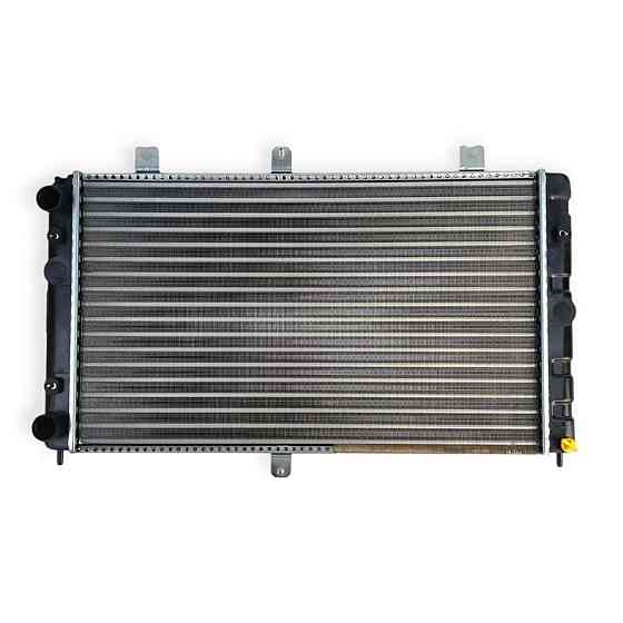 Радиатор охлаждения двигателя 2170, 2110, 2111, 2112 без кондиционера Мукачево