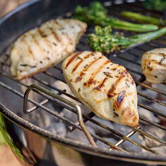 Угольный гриль Compact Kettle 47 см черный Weber 1502054 Код: 013547 Ровно