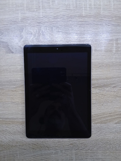 Б/У Планшет Apple iPad 5 A1822 32GB Silver, 9.7