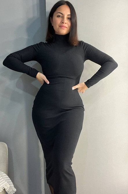 Платье женское Azuri 6542 силуэтное велюр воротник стойка черное, черный, L Киев - изображение 8