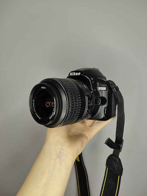 Дзеркальний фотоапарат Nikon D3100 + kit об'єктив 18-55 мм Клевань - фото 1