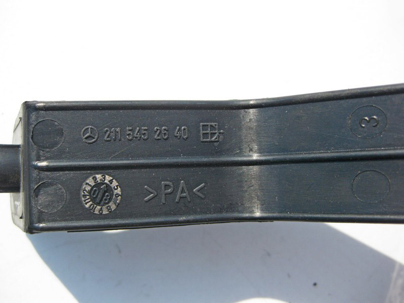 Mercedes-Benz  A2115452640 Пластковий тримач електропроводів на стійці "A" простір ніг водія E-Class W211 CLS C219 Одеса - фото 3
