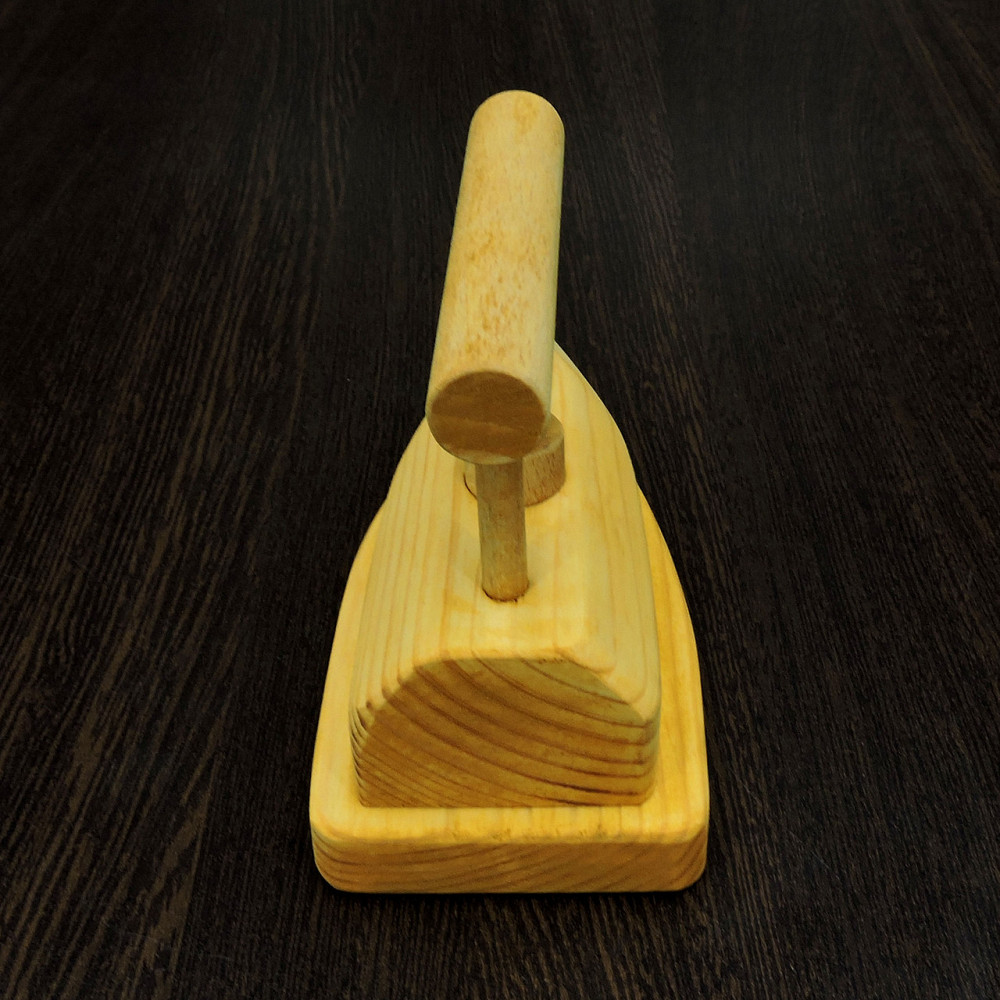 Игрушечный утюг 