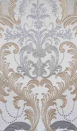 Шпалери вінілові на флізеліні AdaWall Signature1.06х10 вензелю завитки структурне золото срібло на пісочному Київ