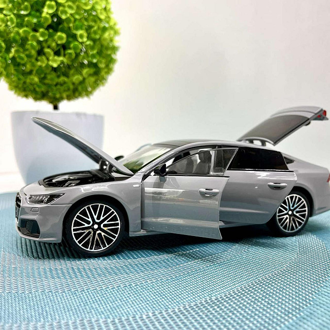 Машинка Audi А7 Авто Експерт металопластик 1:24 звук світло інерція Сіра (1904-17) Чернігів - фото 4