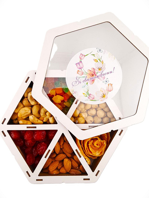 Подарунковий набір горіхів та сухофруктів у дерев'яній коробці 700 грамів Одеса - фото 2