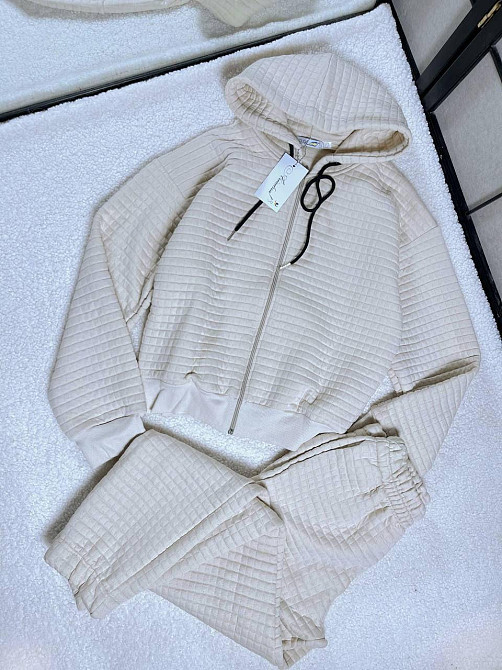 Жіночий повсякденний костюм-двійка "Kapiton'' Туреччина Бежевий, 46/48 Одеса - фото 1