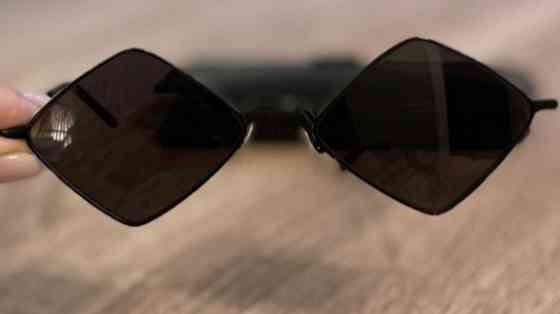 Сонцезахисні окуляри Saint Laurent оригінал Київ