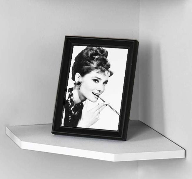 Угловая настенная полка 