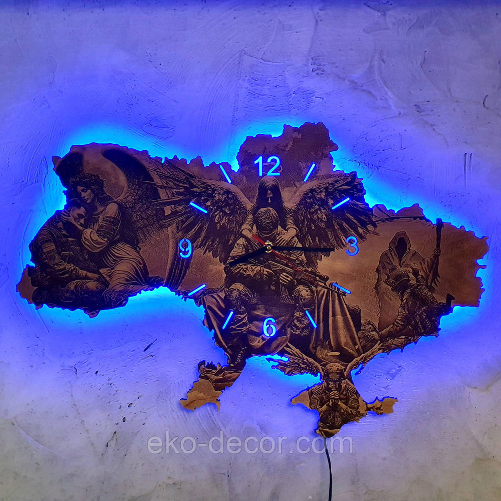 Деревянные настенные часы с подсветкой 
