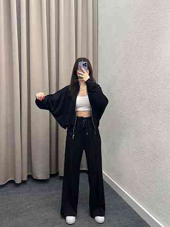 Костюм жіночій з широкими штанами і кофтою на блискавці Чорний 42/44 Харків