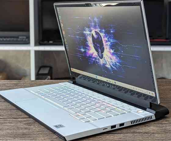 Ноутбук: DELL Alienware M15/300Hz./ i7-10870H / 16Gb/ 1TB SSD/ RTX 3070. Киев