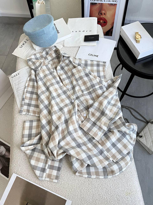 Жіноча стильна сорочка оверсайз у клітинку з ефектом надірваних рукавів тіар. Бежевий Одеса - фото 4