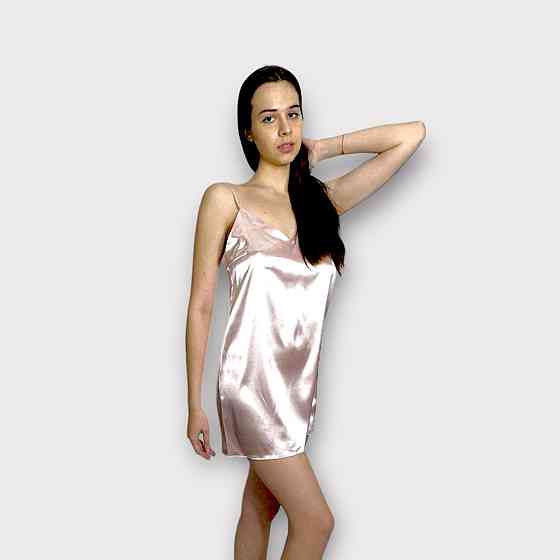 Жіноча атласна нічна сорочка з халатом Пудровий L Харків