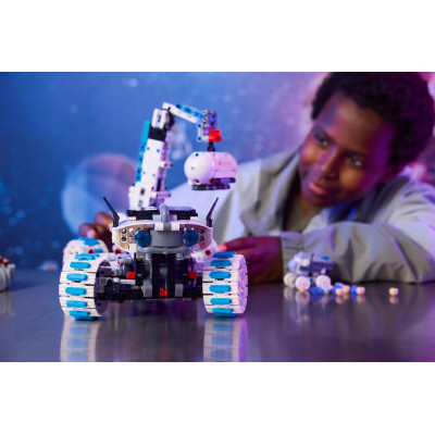 Конструктор LEGO Technic Місяцехід Lunar Outpost. Космічний корабель (42211) Вінниця - фото 5