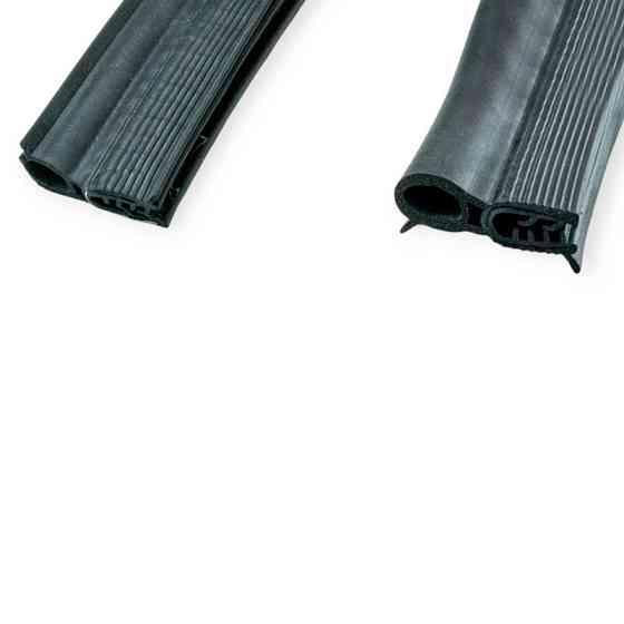 Уплотнитель ГАЗ 3110 (погонный метр) багажника Мукачево